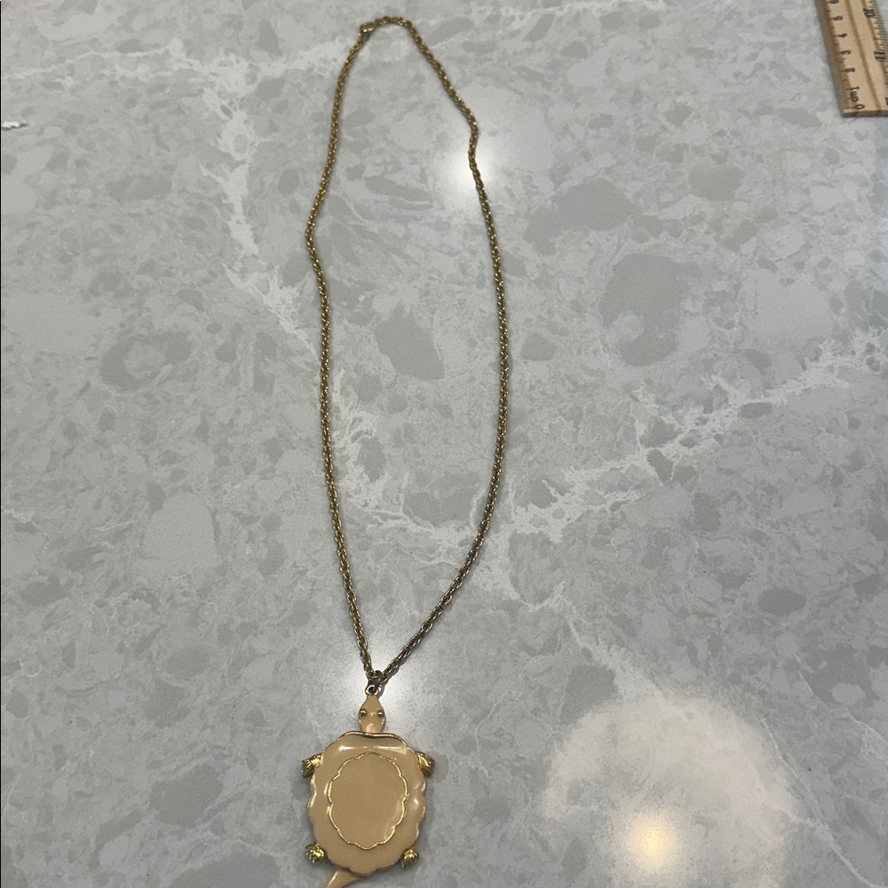 Vintage ART Arthur Pepper Gold Tone & Enamel Articulated Turtle Necklace Pendant - Picture 4 of 6